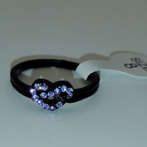 💜💜Black Ring with Purple Infinity Heart Rhinestones Design💜💜